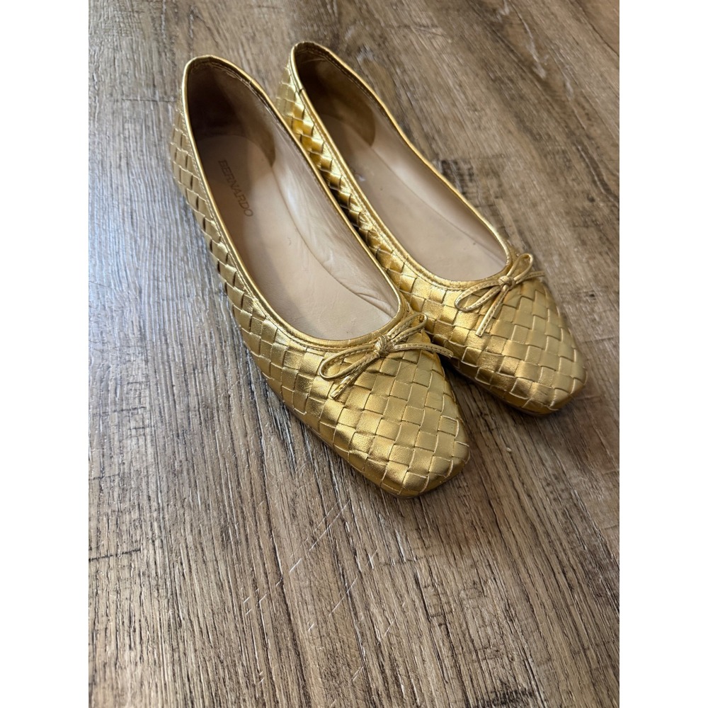 Bernardo Woven Leather Ballet Flats Metallic Gold Square Toe Bow Shoes Size 10M